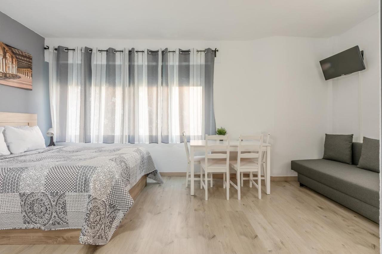 Apartment 213 Hispalis Triana Seville Exterior photo