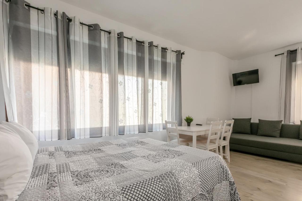 Apartment 213 Hispalis Triana Seville Exterior photo